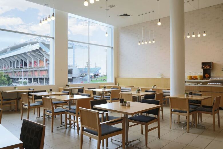 Sage Hotel Wollongong