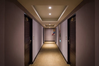 Ren Mei Business Hotel
