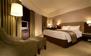Grand Forward Hotel