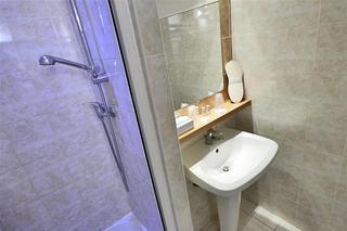 Hotel Kyriad - Frejus Saint-raphael