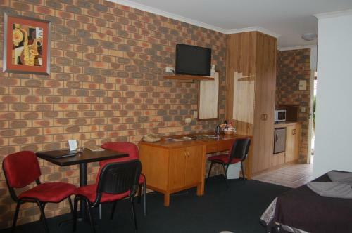 Horsham Mid City Court Motel
