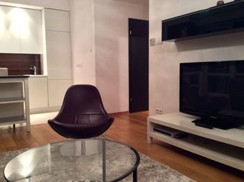 Autobudget Apartments Platinum Towers
