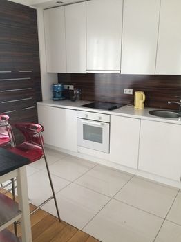 Autobudget Apartments Platinum Towers