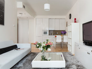 Chopin Apartments Platinum Towers