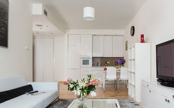 Chopin Apartments Platinum Towers