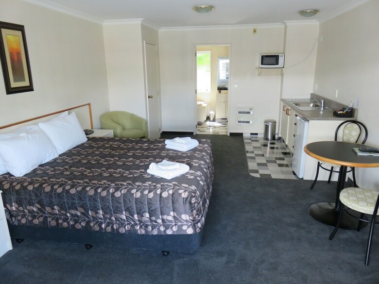 Hotel Admirals Motor Lodge