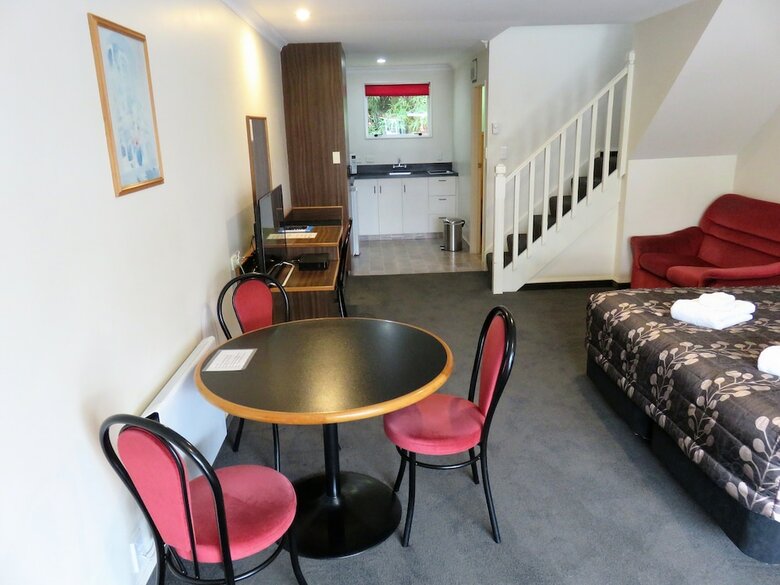 Hotel Admirals Motor Lodge