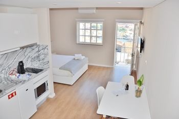 Douro Apartments - S�o Miguel