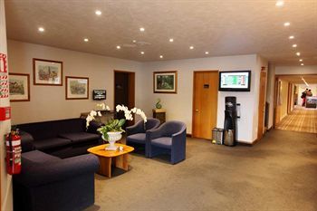 Airport Gateway Motor Lodge