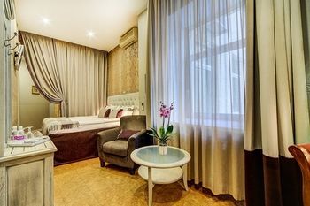 Pushka Inn Hotel