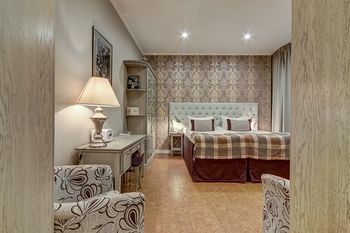 Pushka Inn Hotel