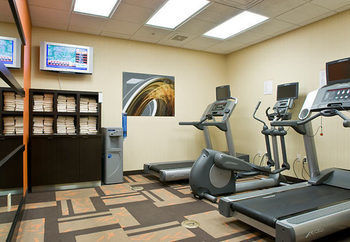Hotel Courtyard By Marriott Cincinnati North At Union Centre