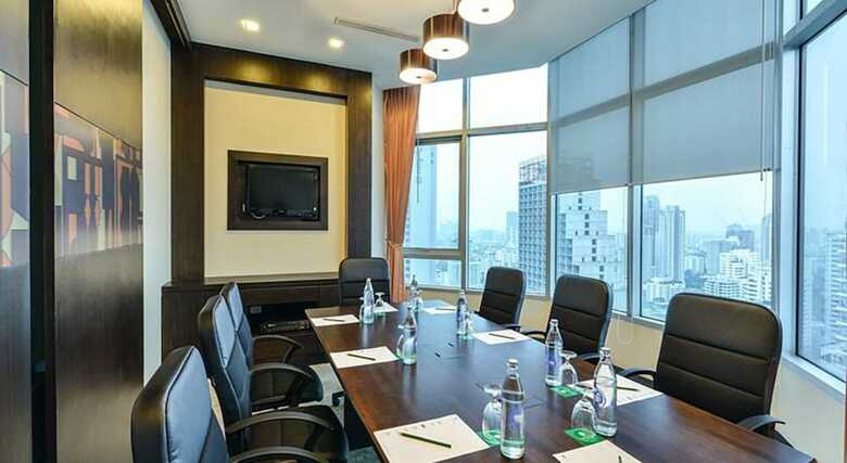 Hotel Executive Club At Windsor