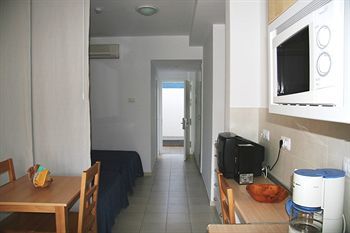 Apartamentos Dolores - Adults Only