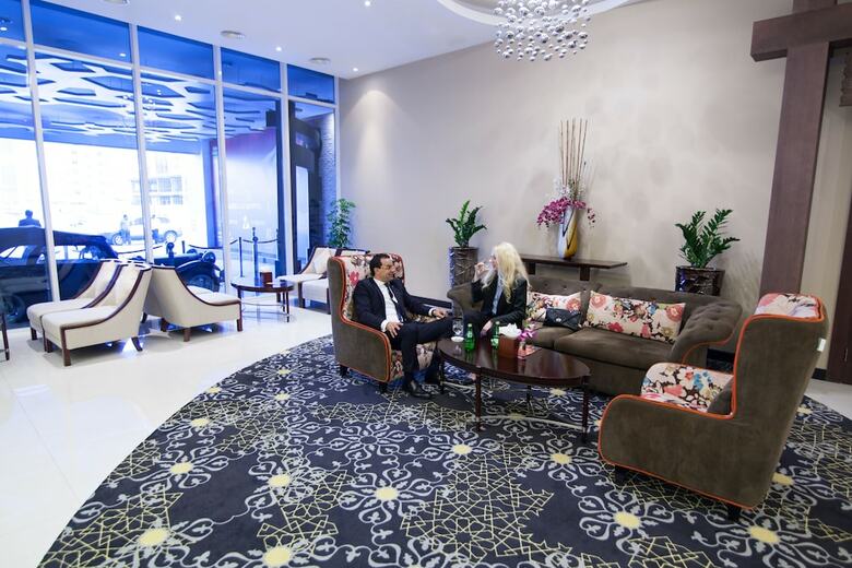 Atiram Premier Hotel