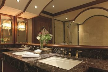 M�venpick Hotel Al Aziziyah Doha