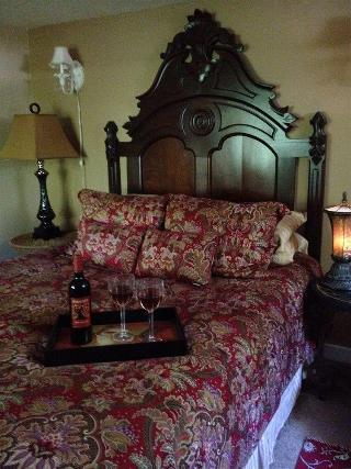 Bed & Breakfast Red Bud Manor