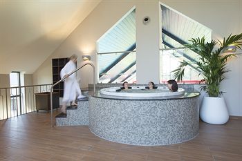 Hotel Azur En Ardenne