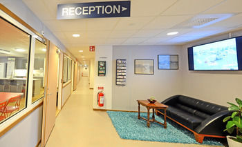 Spoton Hostel & Sportsbar