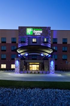 Holiday Inn Express Hotel & Suites Fort Dodge