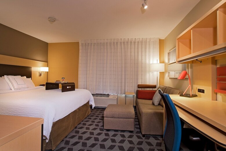 Hotel Towneplace Suites Garden City