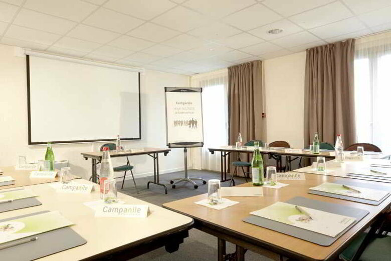 Hotel Campanile Bayonne