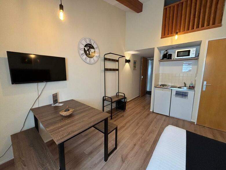 Inter-hotel Le Valois