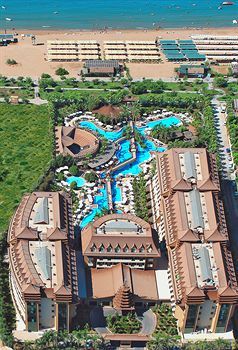 Royal Dragon Hotel � All Inclusive