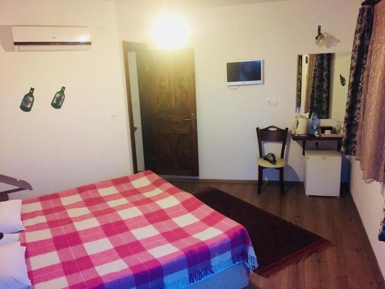 Hotel Amazon Petite Palace