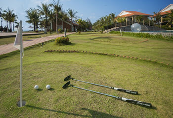 Apartamento Famiana Green Villa