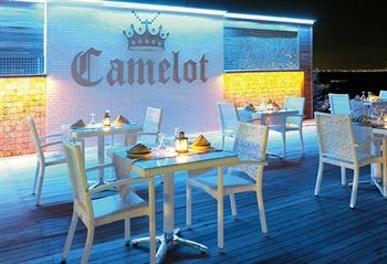 Hotel Camelot Boutique & Beach