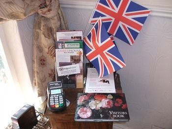 Lichfield Hotels - Amber House