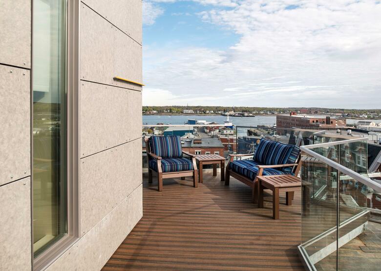 Hotel Hyatt Place Portland-old Port