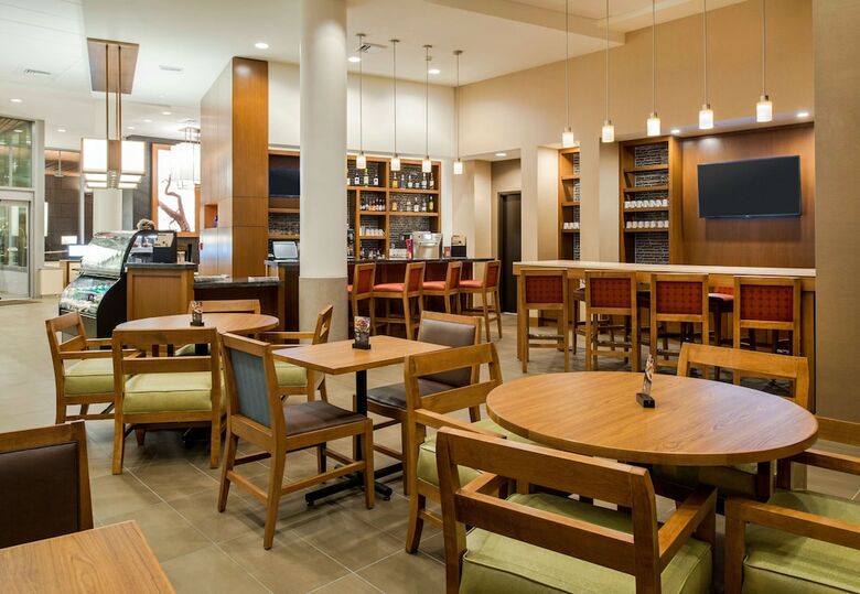 Hotel Hyatt Place Portland-old Port