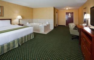 Holiday Inn Express Hotel & Suites Rapid City