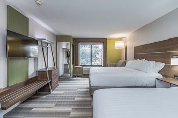 Holiday Inn Express Hotel & Suites South Bend