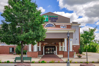 Holiday Inn Express Hotel & Suites South Bend