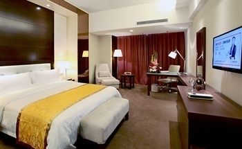 New Beacon Luguang International Hotel