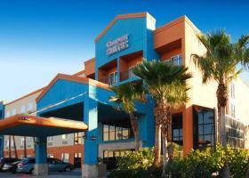 Hotel Comfort Suites Beachside