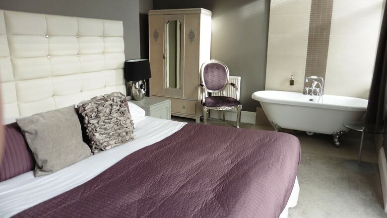 Bed & Breakfast Brighton Inn Boutique Guest Accommodation