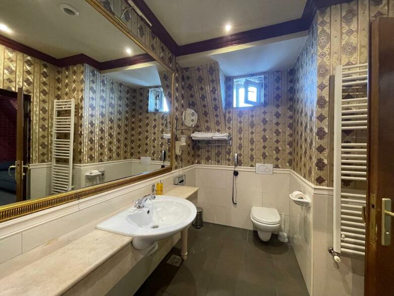 Best Western Topaz Hotel