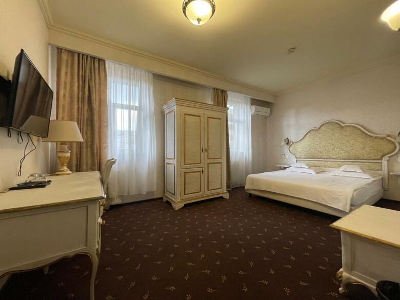 Best Western Topaz Hotel