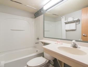 Super 8 Hotel - Bloomington/airport Msp Area