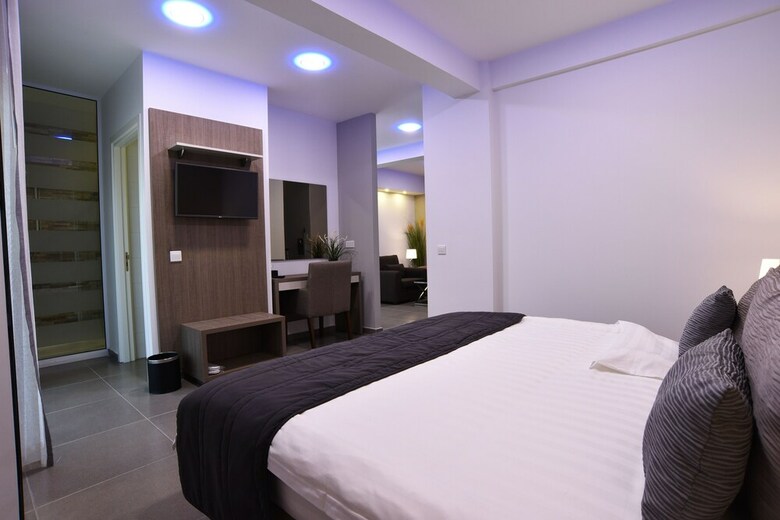 Rise Street Art Hotel Larnaca