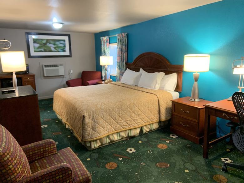 Campbell's Motel