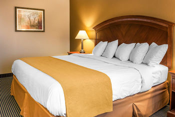 Hotel Quality Inn Scottsburg