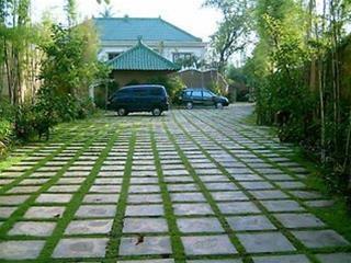 Hotel Bali Emerald Villas