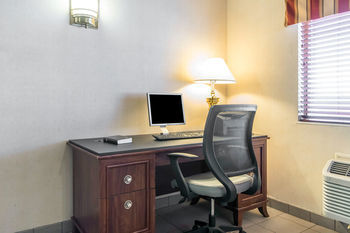 Hotel Quality Inn