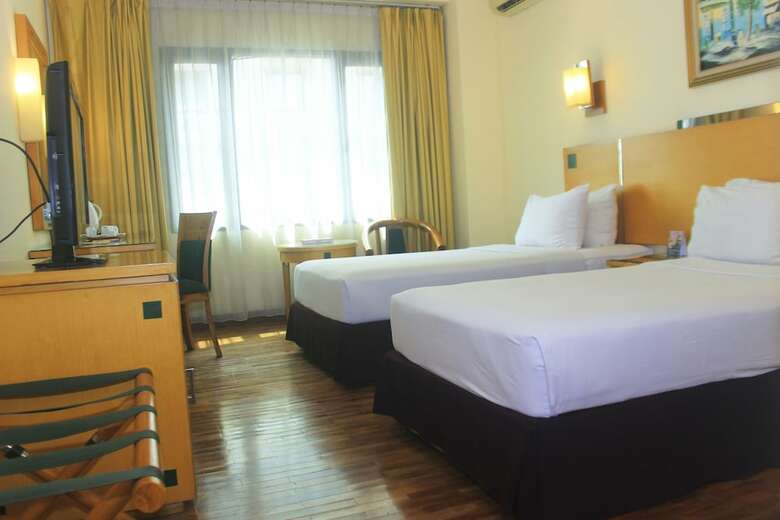 Mega Anggrek Hotel & Convention