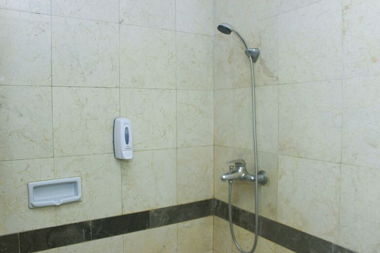 Mega Anggrek Hotel & Convention